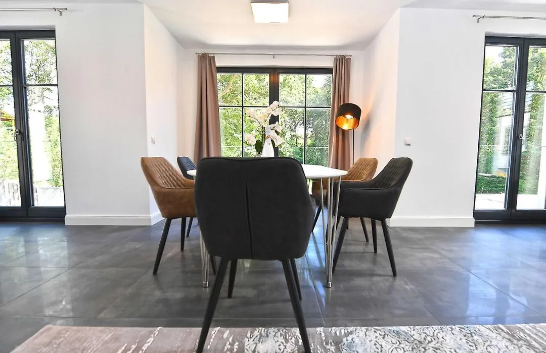 Villa LEVANTE in Binz - Penthouse mit Kamin, Sauna, Seeblick-1